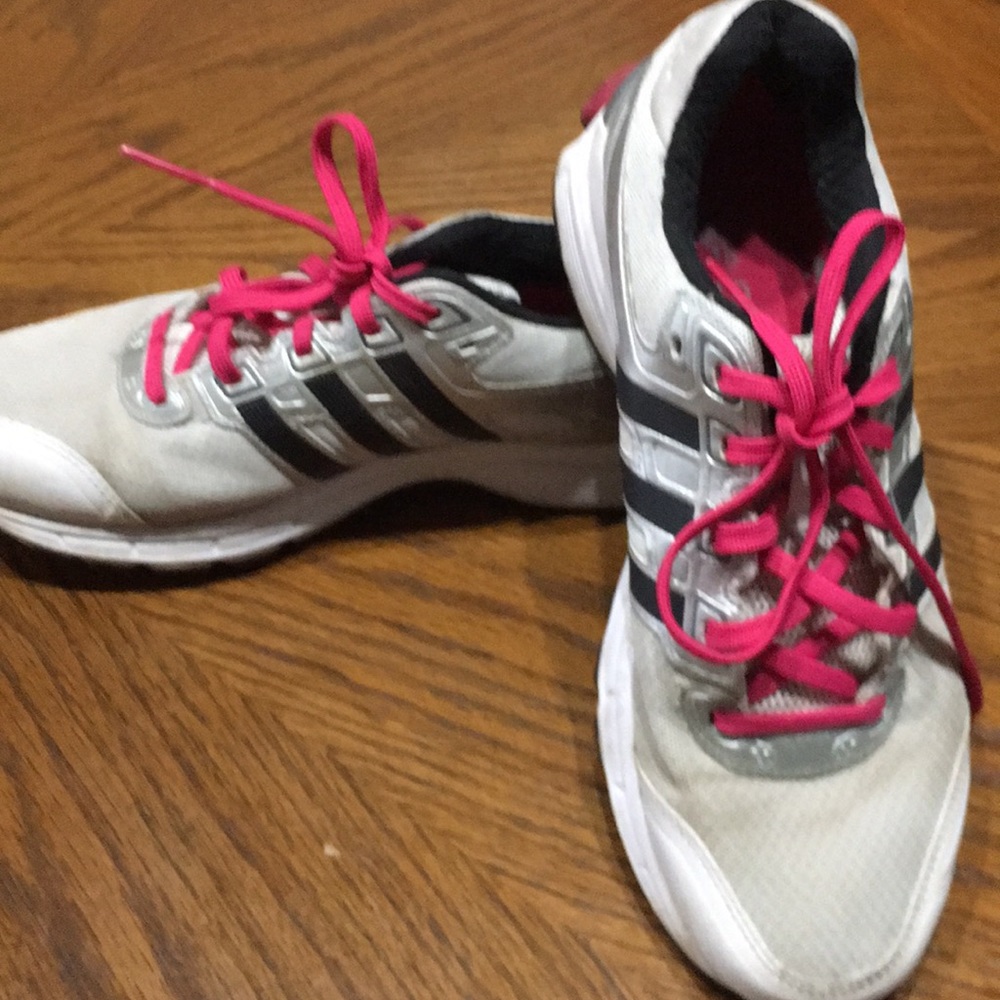 Adidas tennis shoes